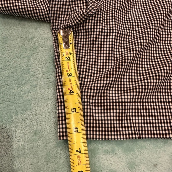 Talbots Checkered Black and White 
Shorts. Cute dressed up or casual! 
Sz 10 
T1 - Picture 10 of 10